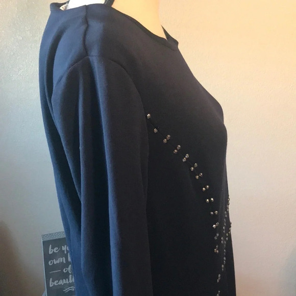 🌻Gorgeous navy blue dress 🌻 - Picture 4 of 8